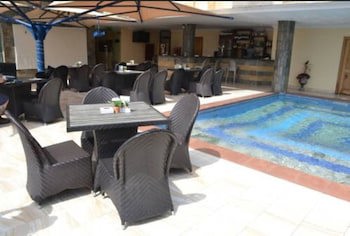 Cbd Hotel