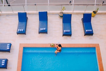 Cbd Hotel