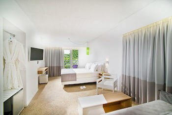 Marathon Beach Resort