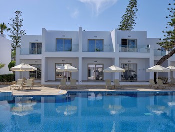 Atlantica Panthea Resort fotoğrafı