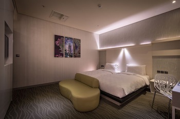 Taipei 101 Sparkle Hotel