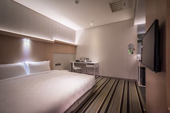 Taipei 101 Sparkle Hotel