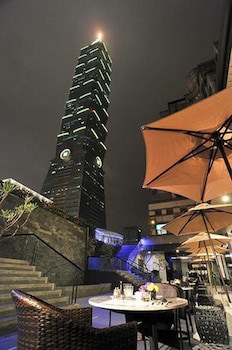 Taipei 101 Sparkle Hotel