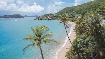 Bequia Beach Hotel Luxury Resort & Spa