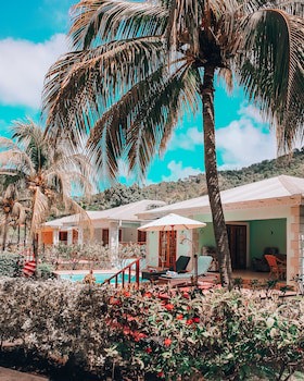 Bequia Beach Hotel Luxury Resort & Spa