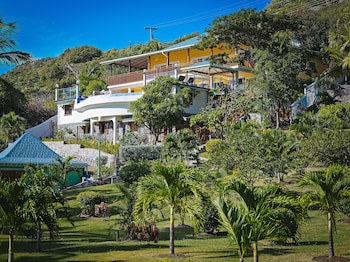 Bequia Beach Hotel Luxury Resort & Spa