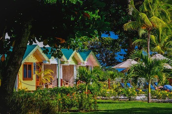 Bequia Beach Hotel Luxury Resort & Spa