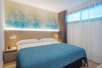 Aparthotel Fontanellas Playa