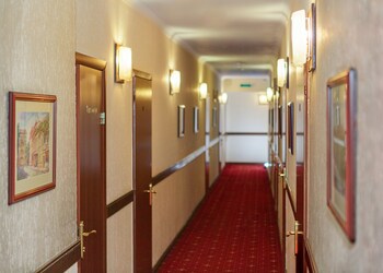 Hotel Lermontovskiy