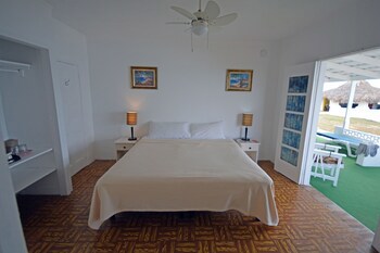 Beyond Sunset Resort & Villas