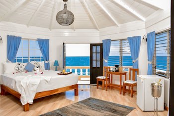 Beyond Sunset Resort & Villas