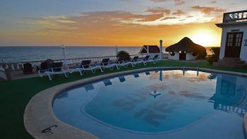 Beyond Sunset Resort & Villas