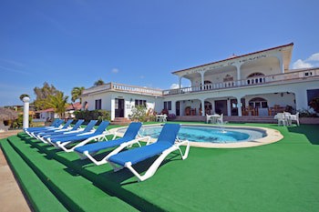 Beyond Sunset Resort & Villas