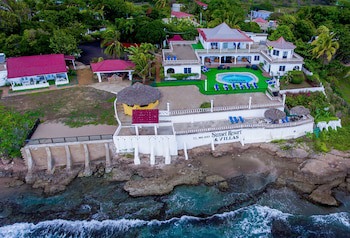 Beyond Sunset Resort & Villas