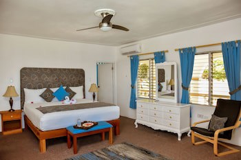 Beyond Sunset Resort & Villas