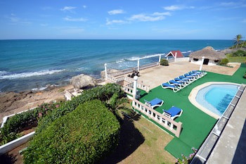 Beyond Sunset Resort & Villas