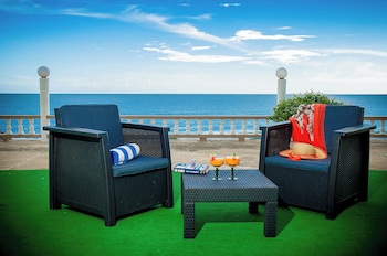 Beyond Sunset Resort & Villas