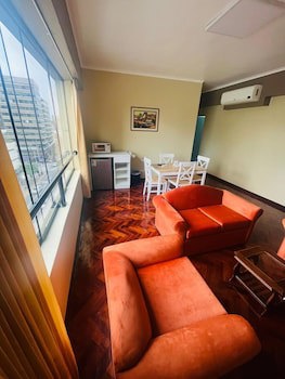 Suites Larco 656
