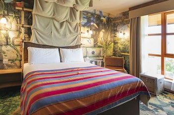 Chessington Safari Hotel