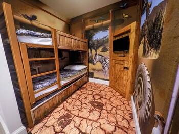 Chessington Safari Hotel