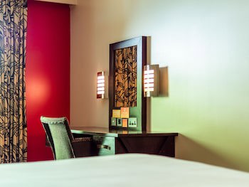 Chessington Safari Hotel