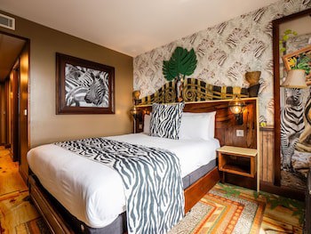 Chessington Safari Hotel