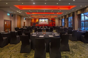 Chessington Safari Hotel