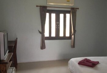 Baan Busaba Hotel