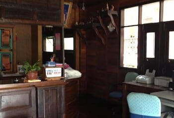 Baan Busaba Hotel