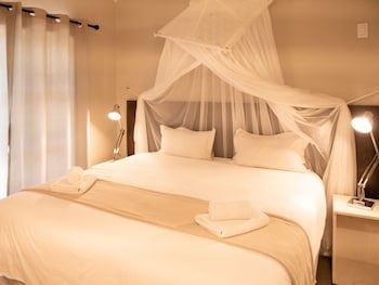 Bushriver Lodge