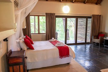 Bushriver Lodge