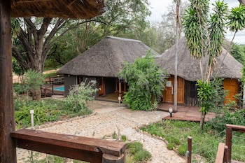 Bushriver Lodge