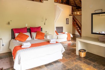 Bushriver Lodge