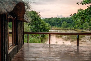 Bushriver Lodge