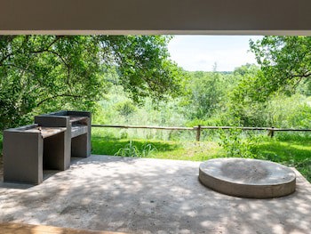 Bushriver Lodge