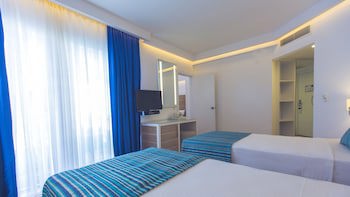 Garcia Resort & Spa