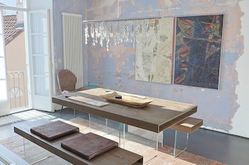 Caffe Dell Arte Boutique Rooms