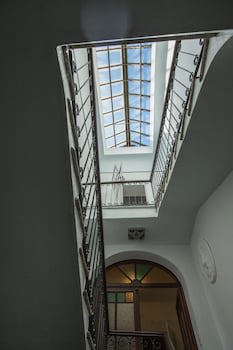 Caffe Dell Arte Boutique Rooms