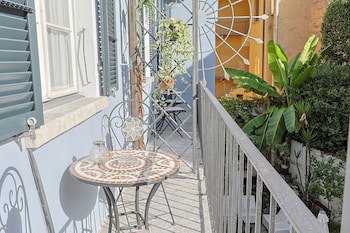 Caffe Dell Arte Boutique Rooms