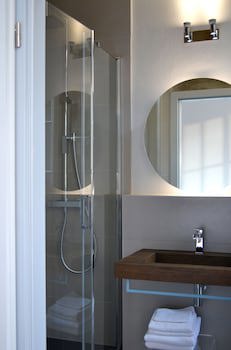 Caffe Dell Arte Boutique Rooms