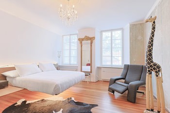 Caffe Dell Arte Boutique Rooms