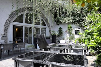 Caffe Dell Arte Boutique Rooms