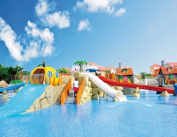 Bahia Principe Grand Turquesa