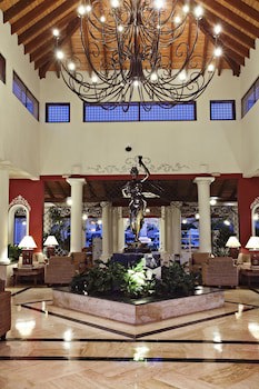 Bahia Principe Grand Turquesa