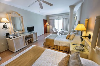 Bahia Principe Grand Turquesa