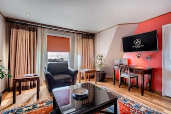 Amsterdam Hotel And A Bar