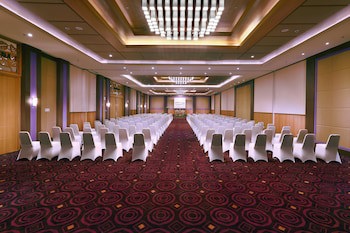 Aston Bojonegoro City Hotel