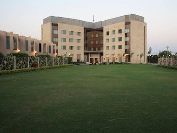 Fortune Park Orange- Member Itc Hotel Group
