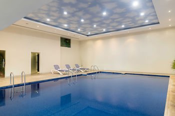 Warwick Al Jubail Hotel