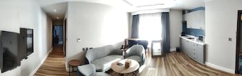 Warwick Al Jubail Hotel